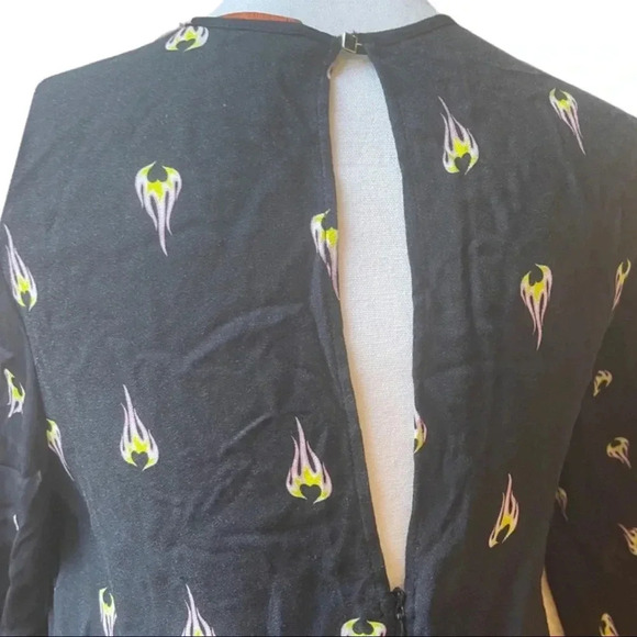 TRUSSARDI JEANS “1987” Heart-Flame Wide-Leg Jumpsuit | Sheer Cape Sleeves - Picture 8 of 14